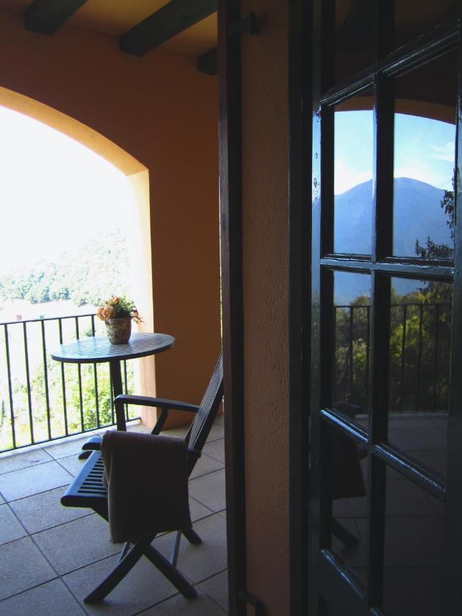 Hotel Sant Bernat Montseny Exterior foto
