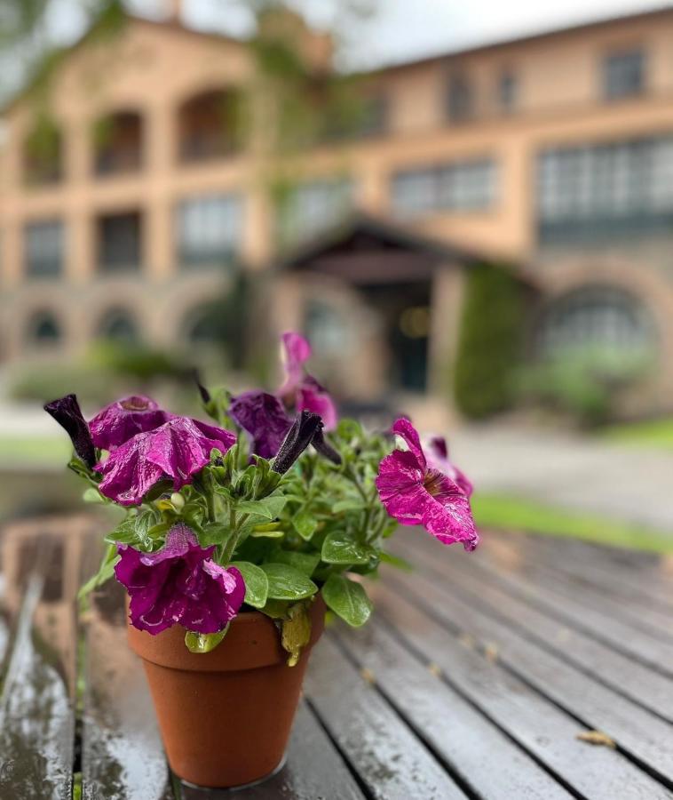 Hotel Sant Bernat Montseny Exterior foto