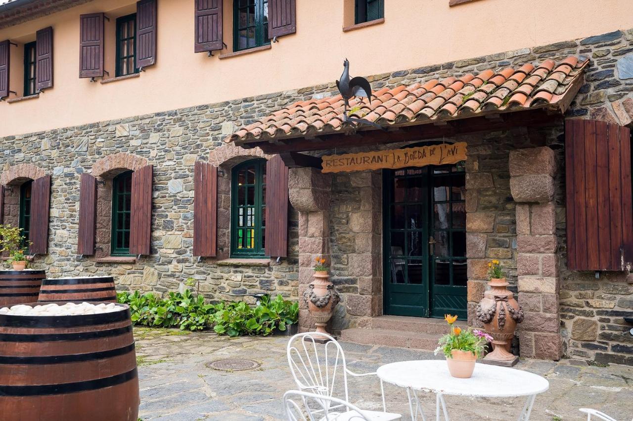 Hotel Sant Bernat Montseny Exterior foto