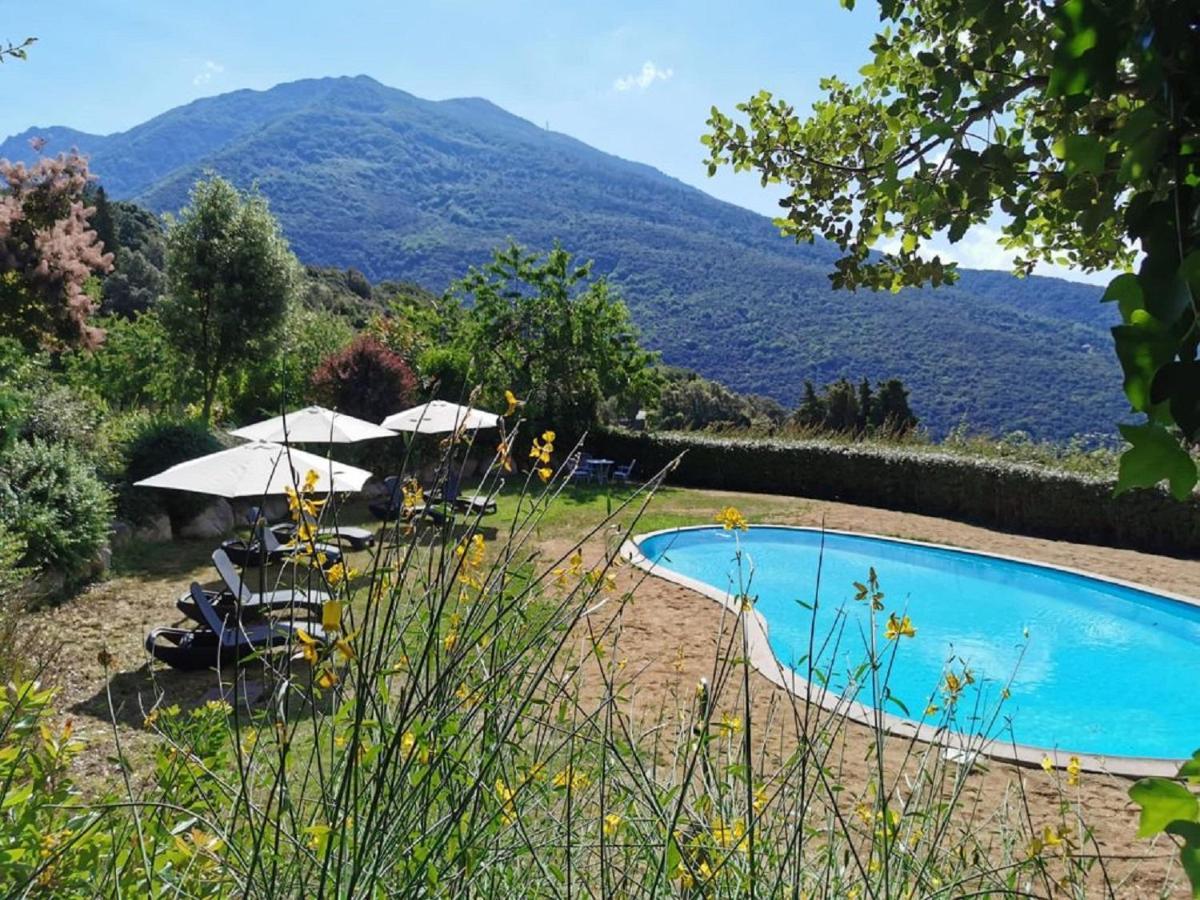 Hotel Sant Bernat Montseny Exterior foto